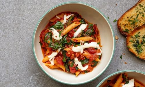 Spinach, Tomato And Mozzarella Pasta